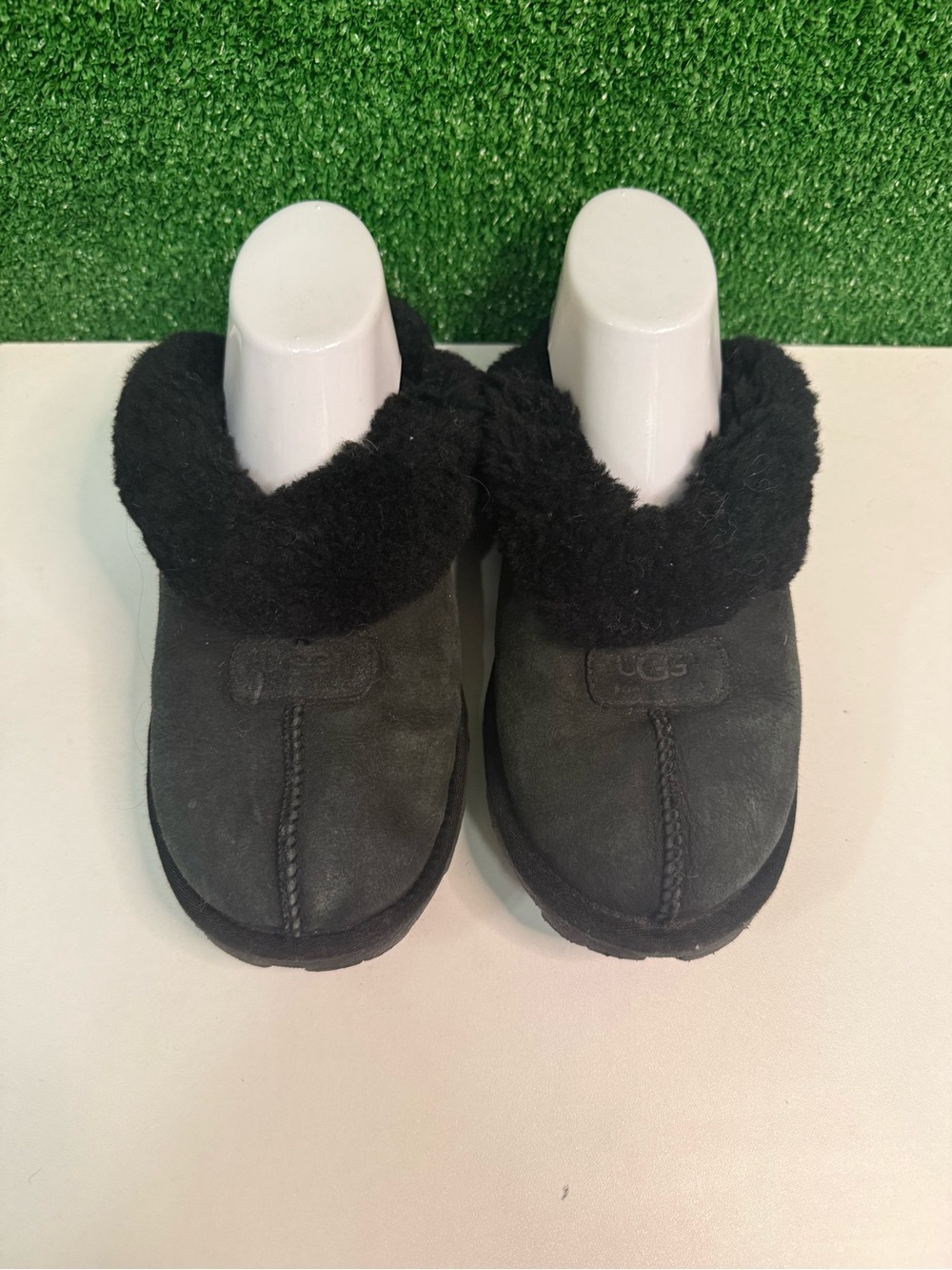 UGG Coquette Black Suede Shearling Lined Slip-On Women’s Slippers US 8